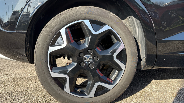 Vauxhall Grandland 1.2 Turbo Ultimate 5dr Petrol Hatchback